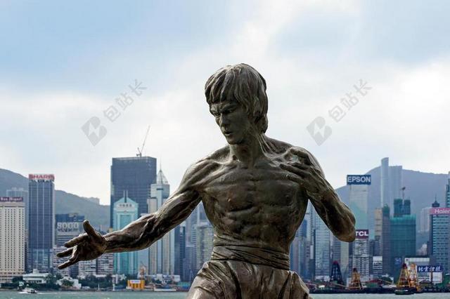 旅游时尚李小龙雕塑背景图片
