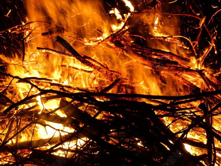 火 复活节火 火焰 复活节 营火 大火 燹 木火 余烬