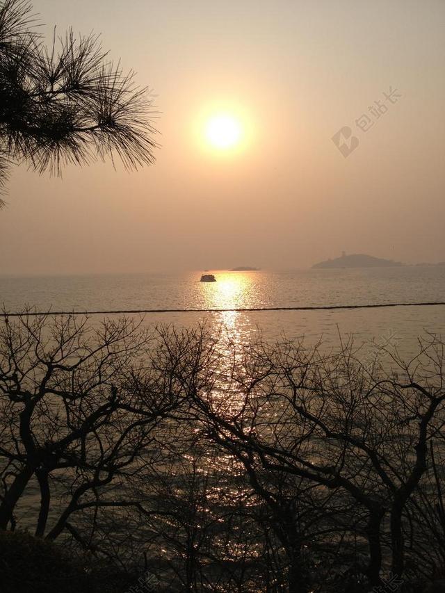 摄影唯美太湖晚霞景色背景图片