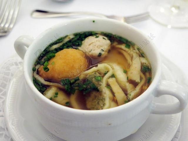 餐饮唯美婚礼汤背景图片