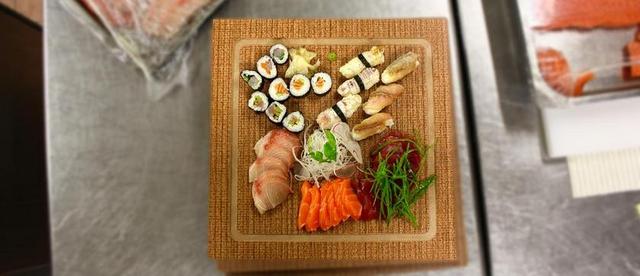 寿司 生鱼片 菜 厨房 食品 吃 食用 ALIMENTARI