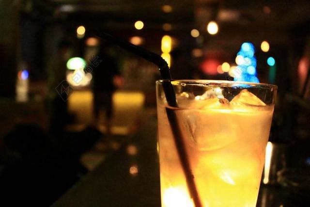 餐饮唯美就把鸡尾酒背景图片