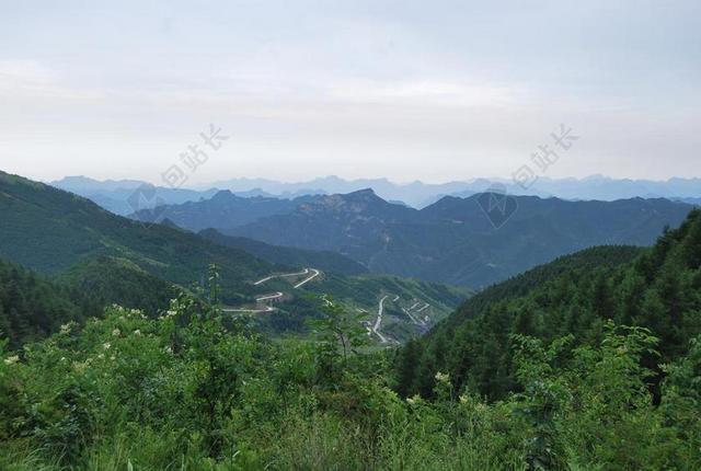 山 天空 山路 绿色 远方 盘山路