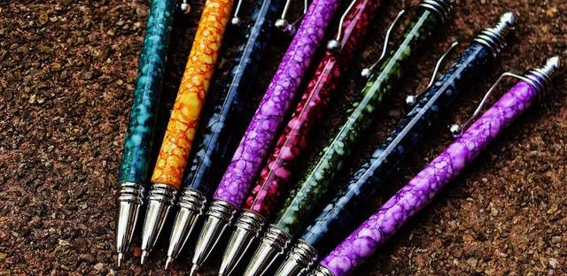 笔 书写工具 给 办公室 丰富多彩 颜色 办公用品 文具