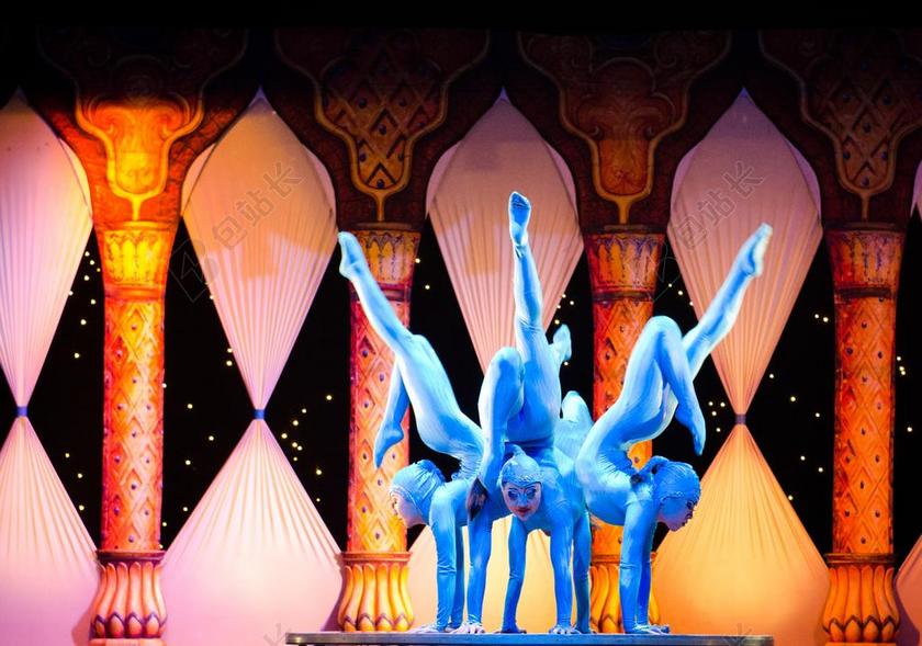 马戏团 蒂豪尼 扭弯