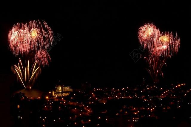 烟花 烟火 焰火 爆炸 新的年 快乐 庆祝 庆典 节日