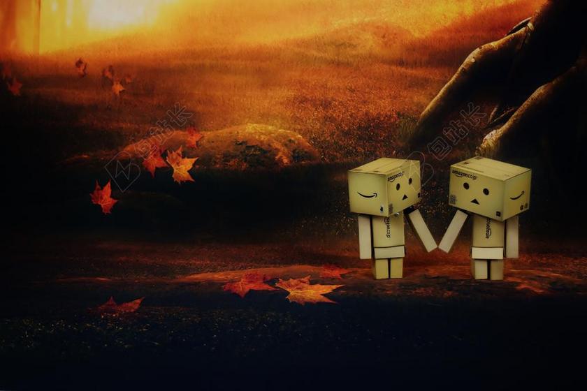 时尚牵手的木盒人背景图片