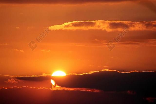 日落 太阳 云 乌云 ABENDSTIMMUNG 傍晚的天空