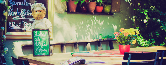 休闲餐桌BANNER