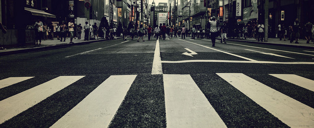 街景斑马线背景BANNER