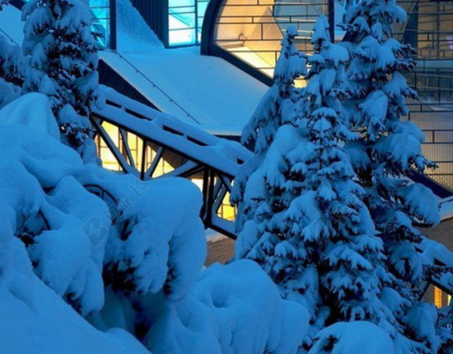 冬季雪景房屋H5背景