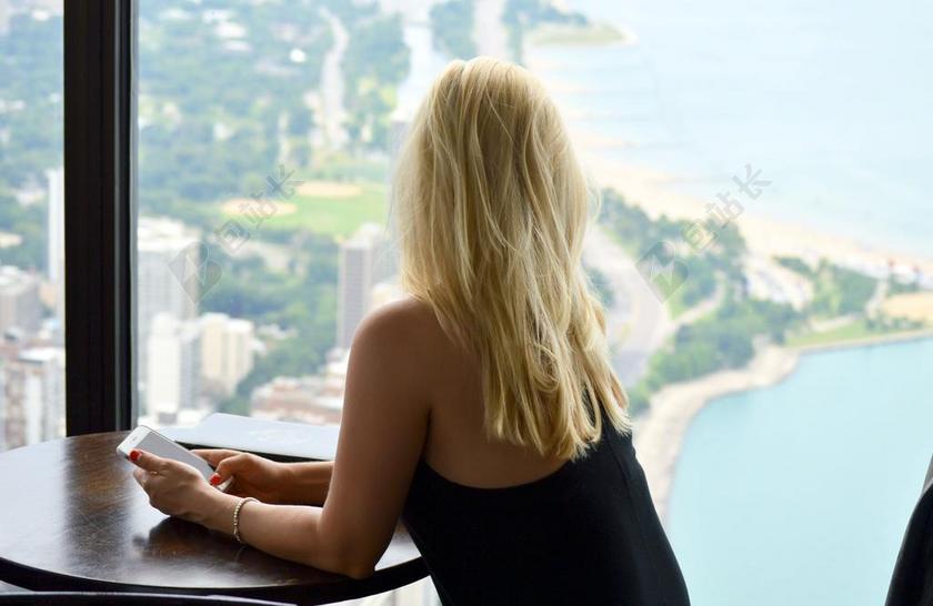 金发女郎 女孩 年轻 女性 女子 性感 模型 夫人 白