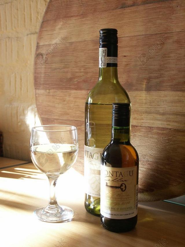 葡萄酒 玻璃 玻璃 瓶 酒精 喝 白 酒厂 葡萄酒杯来 酒