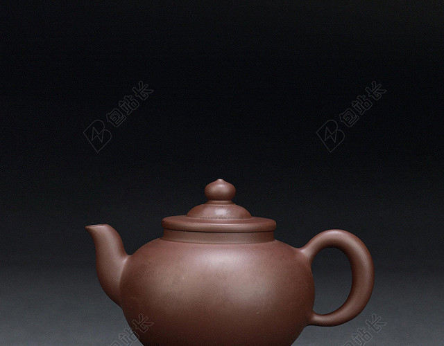 黑白灰渐变茶壶