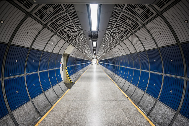 当代建筑透视通道背景素材