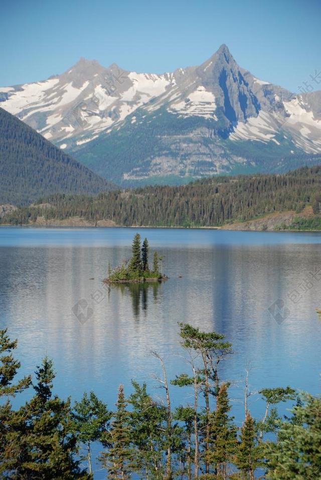 水 湖 景观 美 自然 岛 山 风景 蓝色 多彩