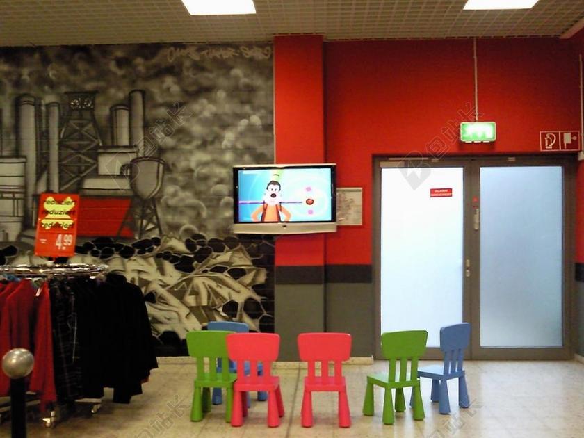 商业商场店铺服装店休息区儿童座椅儿童节目背景图片