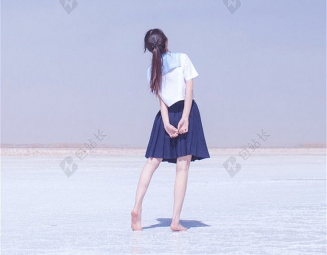 海边美女背影H5背景