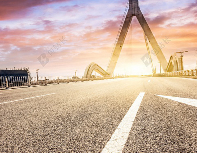 大气公路鞋子背景图