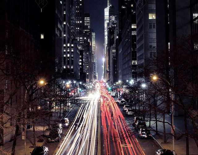 城市夜景灯光马路H5背景