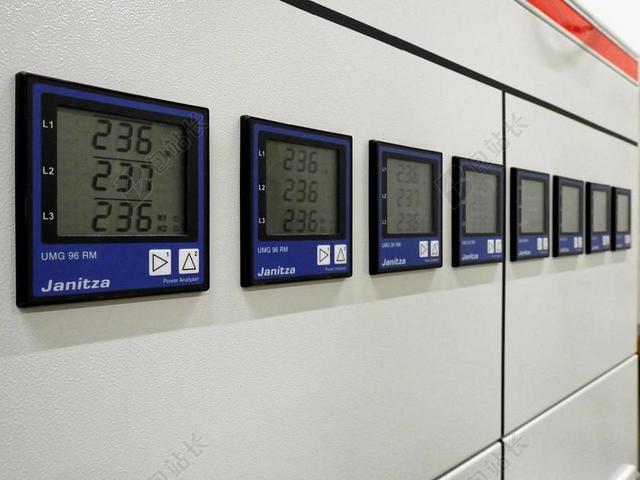 开关 控制柜 电子分销商 ELEKTRIK 当前 电力 能源