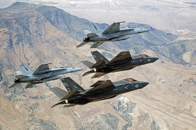 军用喷气式飞机 飞行 F 35 战斗机 飞机 闪电 II 航空