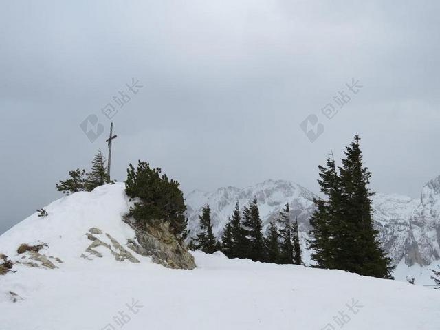户外自然景观白色动天雪山背景图片