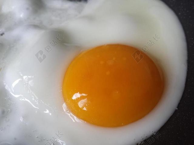 鸡蛋 油煎 食品 早餐 餐 黄色 上午 厨师 煎炸