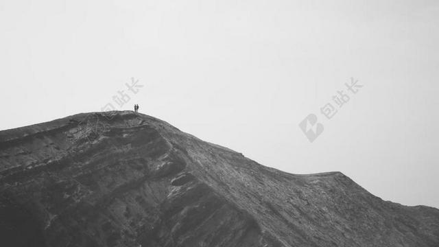 爬山自然景观岩石旅游背景图片