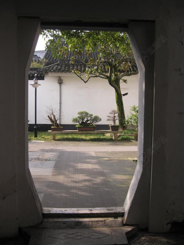 苏州 雕花大楼 门 门槛