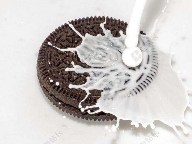 短期接触 慢动作 牛奶 奥利奥 饼干 飞溅 巧克力