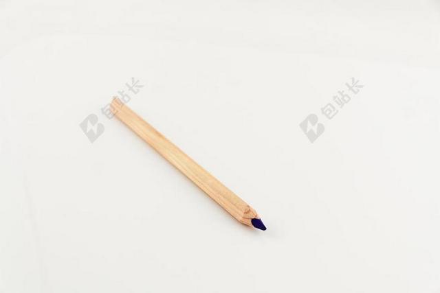 彩色的铅笔 彩色铅笔 丰富多彩 画 指出 给 钢笔 儿童