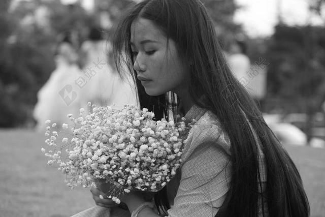 唯美 婚纱 人像 女人 肖像 降低 黑白