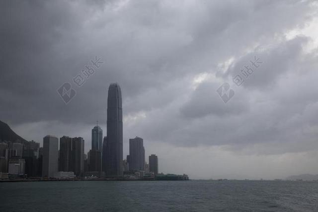 清新香港天际线台风背景图片