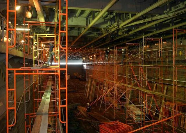 圣地亚哥 加利福尼亚州 船舶 修理 工人 船体 室内 支架
