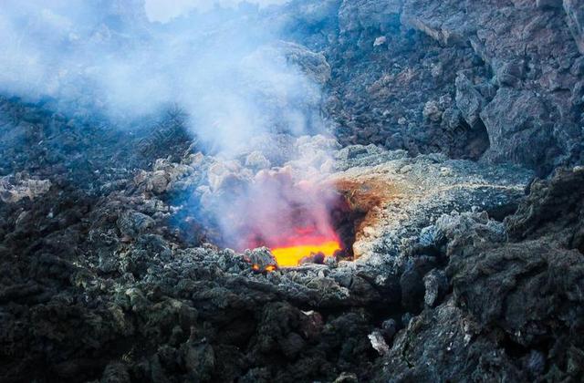 火山 埃特纳火山 意大利 西西里岛 山 含硫量 熔岩 冷熔岩