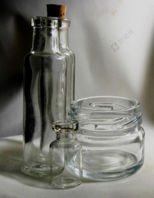 瓶 玻璃 玻璃 清除 反映 各不相同 透明 空 集装箱 罐