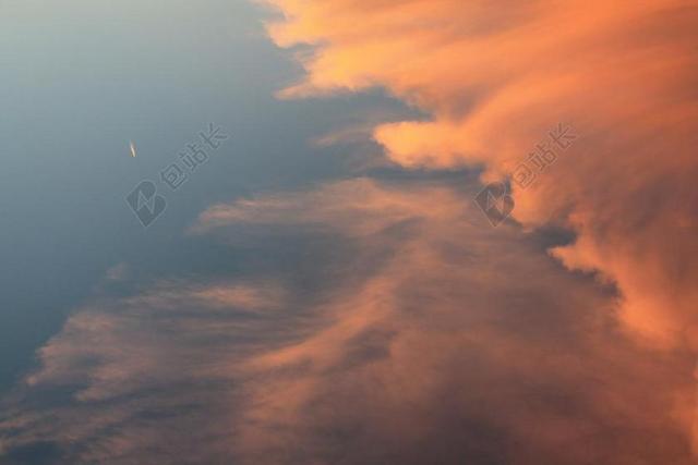 蓝色的天空 飞机 蓝色的天空的云彩 日落 西南 风景 暮光之城