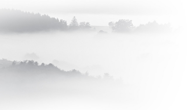 水墨山