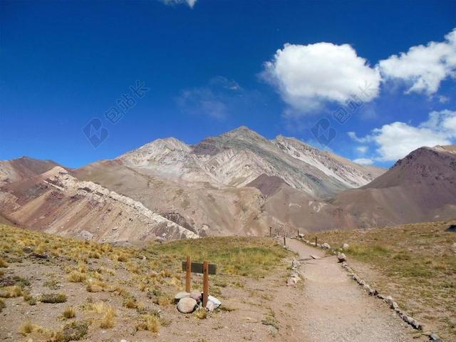 路径 山 径 山地景观 登山 性质 科迪勒拉 山区公路