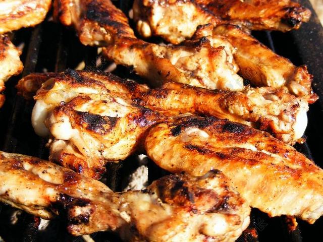 烧烤 木炭 鸡 烤架 肉 好吃 翅膀 食品 喝