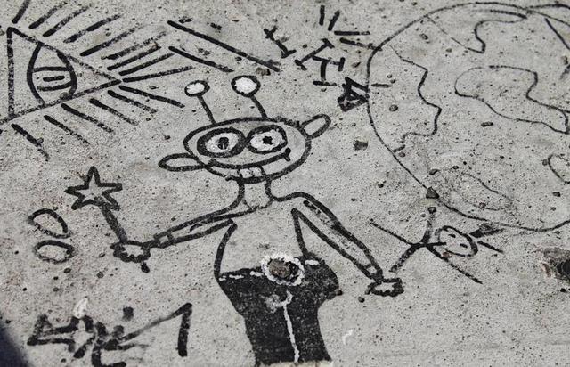 灰色手绘创作艺术设计简笔画背景图片