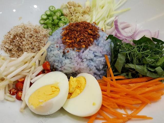 美味的糯米饭背景图片