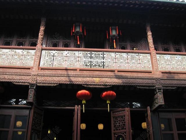 棕色建筑传统中国传统木楼背景图片