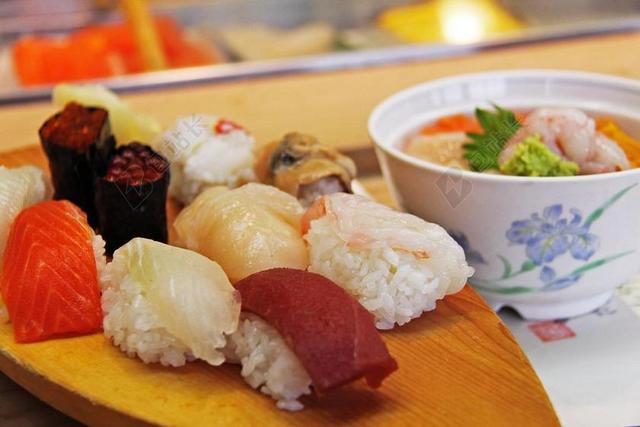 正宗 寿司 刺身 虾 大虾 鱼子 原 水稻 鱼 芥末