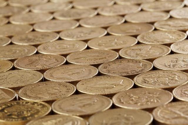 金色金融整洁放置整齐的硬币金钱钱币背景图片
