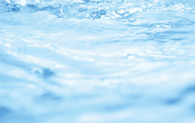 清澈的海水
