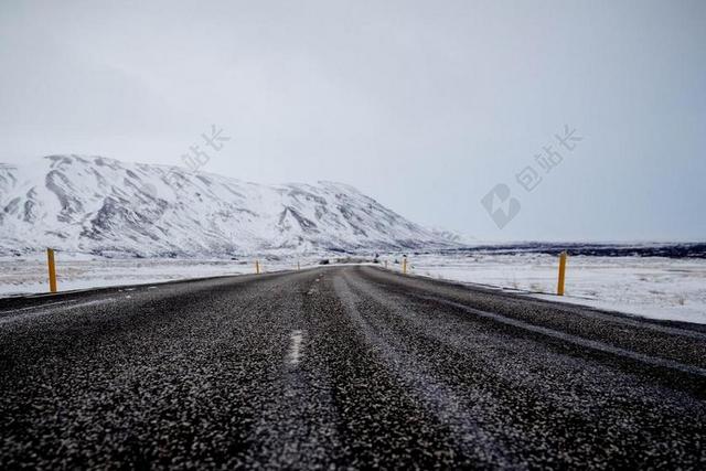 路 公路 沥青 车道 旅程 目的地 山 雪 冬天 天空
