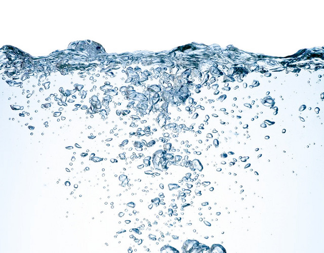 水