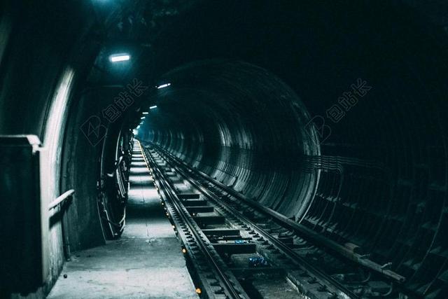 黑暗 灯 铁路 隧道